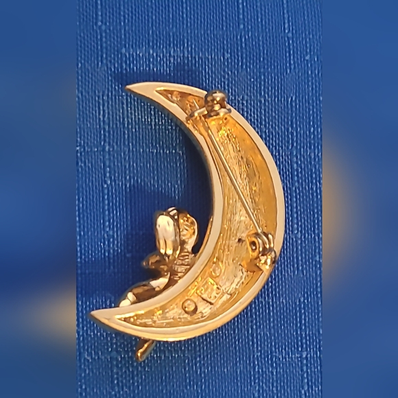 Joseph Cleary Signed Angel and Crescent Moon w Rhinestones Brooch - Picture 2 of 3